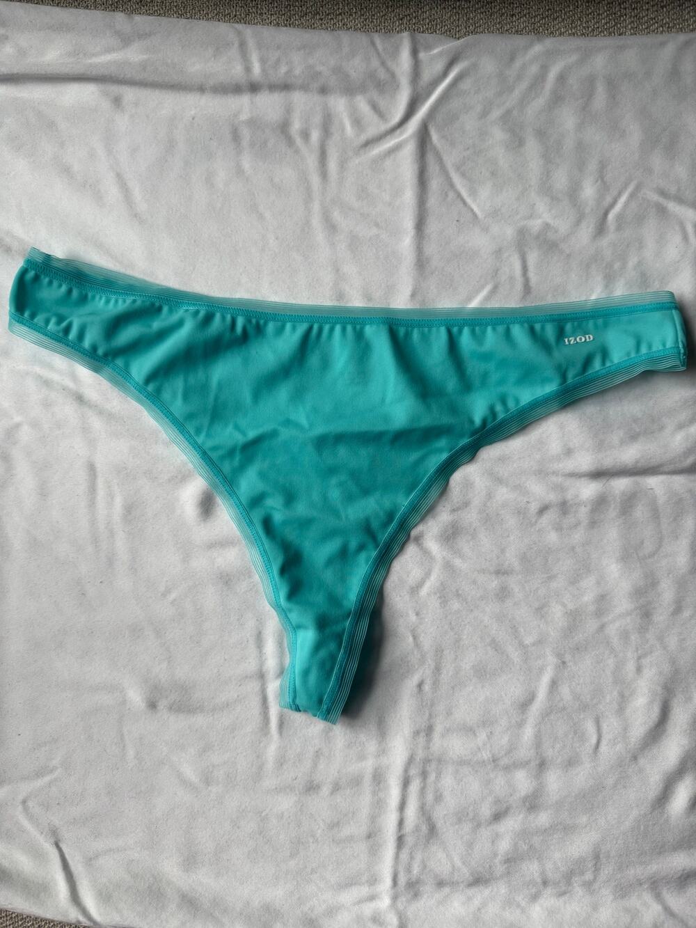 NWOT IZOD Intimates Aqua Microfiber Thong Panty – Size M